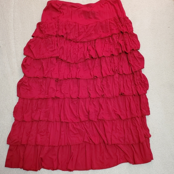 Nuggles Skirts | Red Ruffle Skirt 
